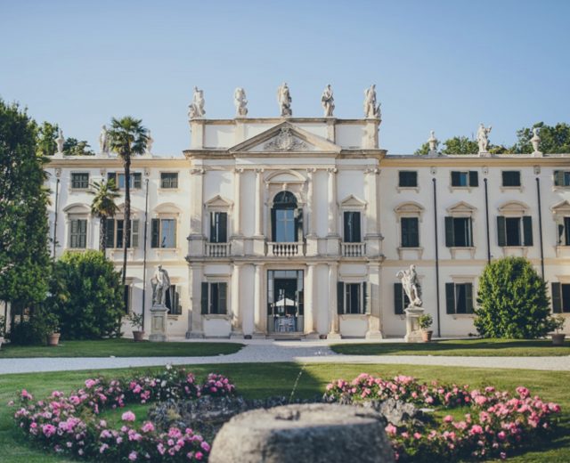 Villa Mosconi Bertani 1