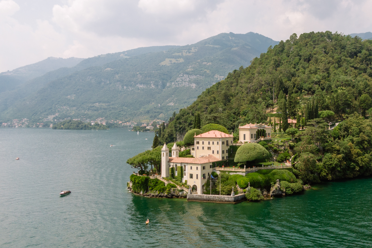 lake como wedding