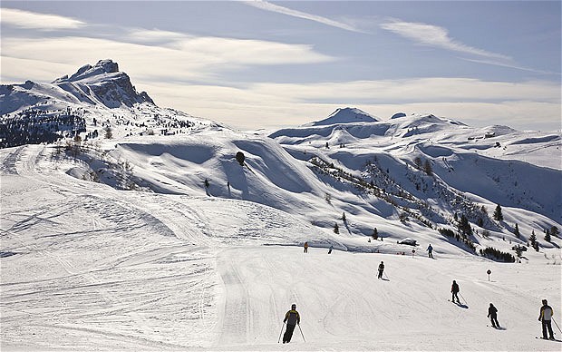 san cassiano winter wedding in italy