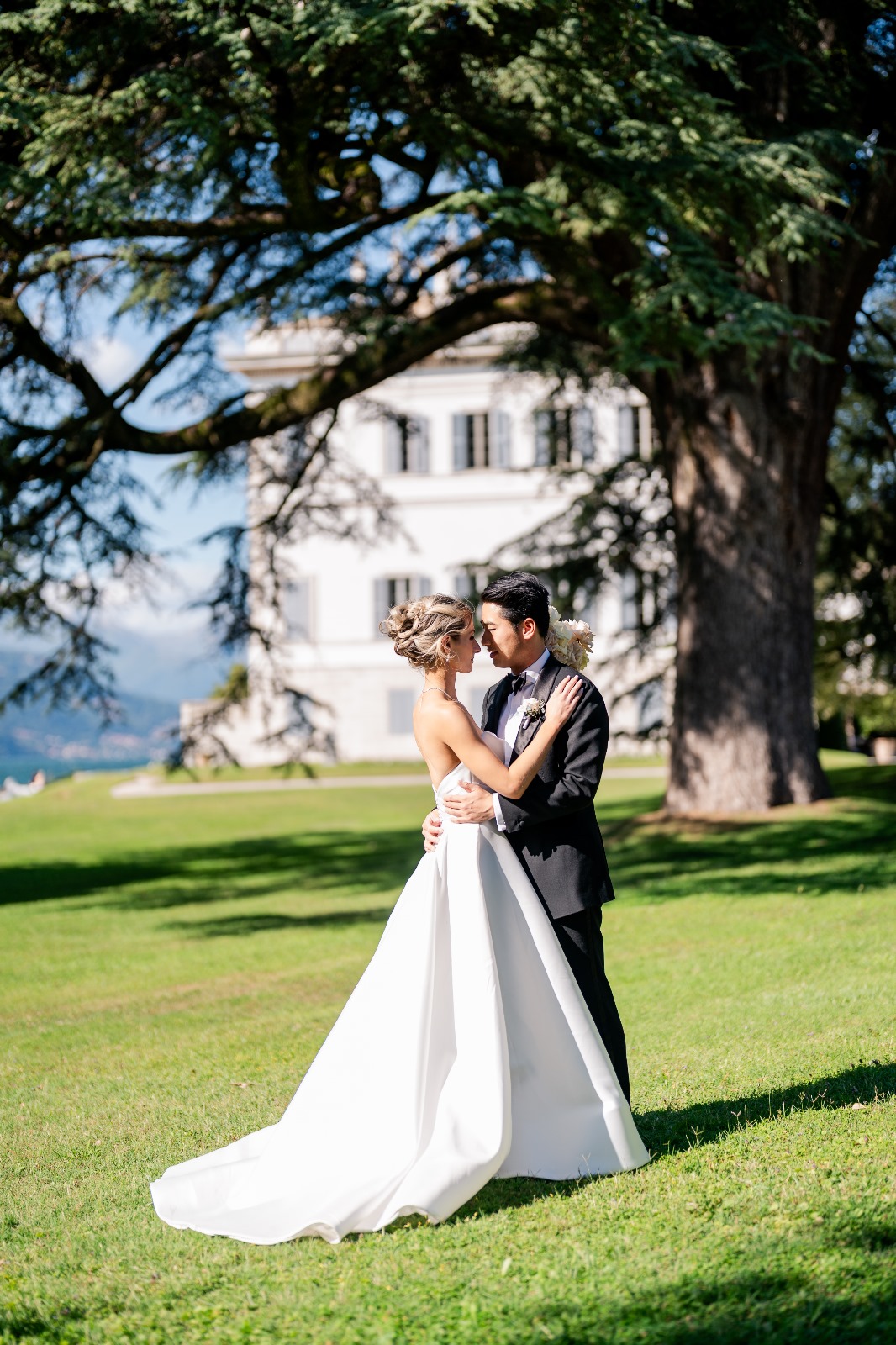 eloping lake como wedding