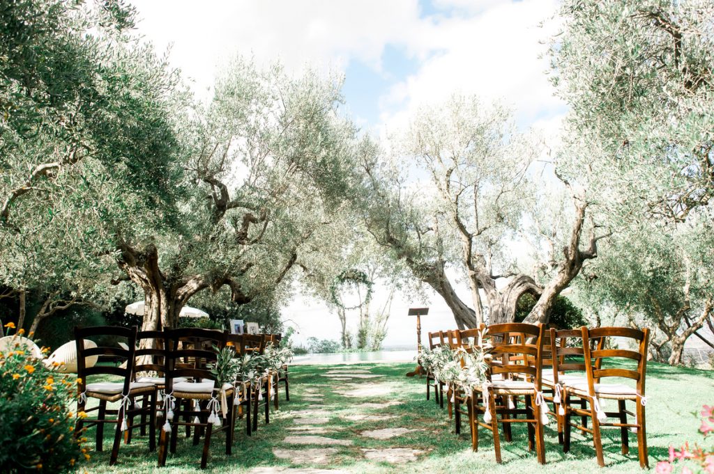 wedding in montepulciano. getting married in montepuliciano. romantic weddding in tuscany